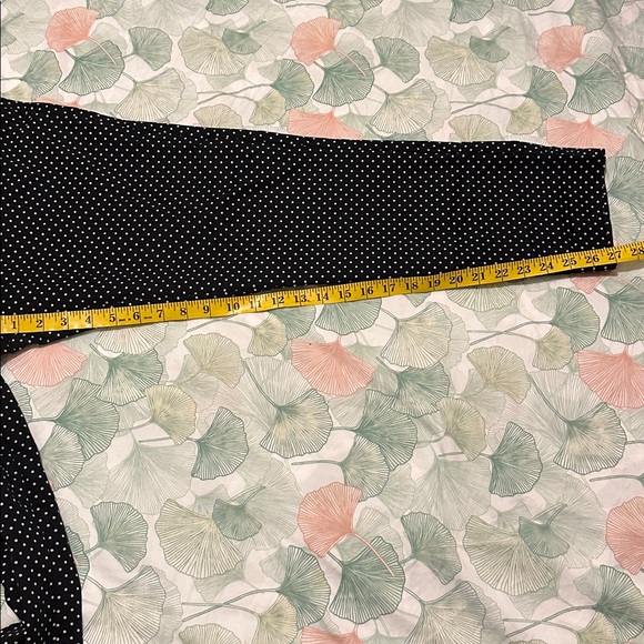 H&M Black and White Polka Dot Straight Leg Pants - Picture 7 of 7